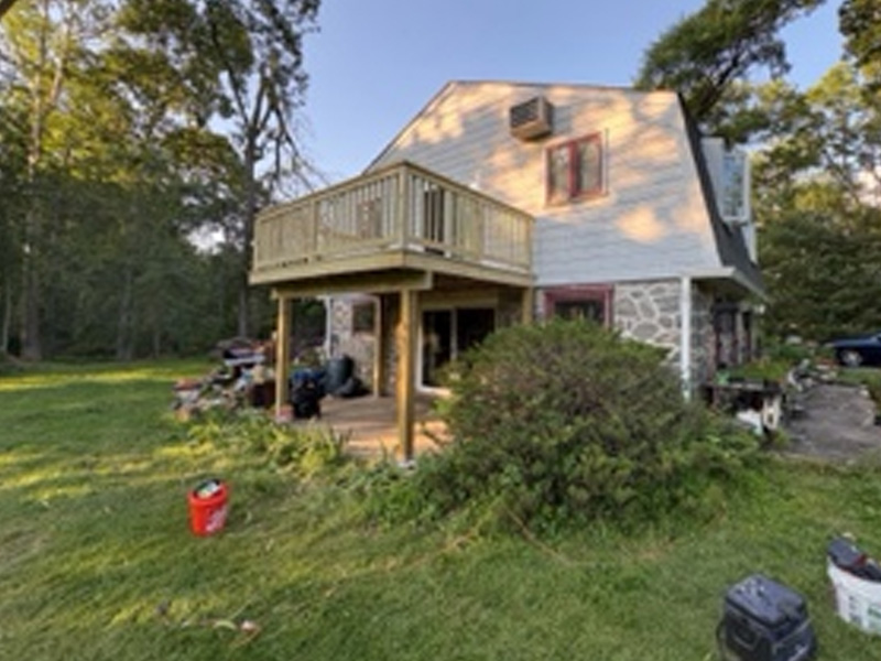 Rise Above builders Exterior Deck Renovation
